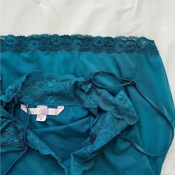 Vintage Y2K Victoria’s Secret Sheer Mini Slip Dress - Picture 6 of 7